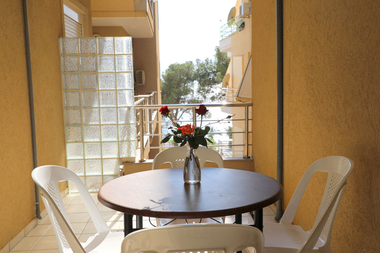Others 5, Eval Hotel Sarande, Sarandës