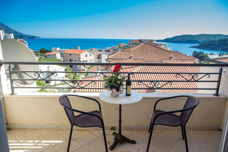 Others 4, Becici Summer Apartments