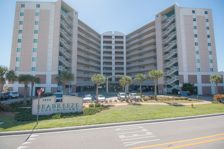 Exterior & Views 2, Sea Breeze 402 Deluxe, Harrison