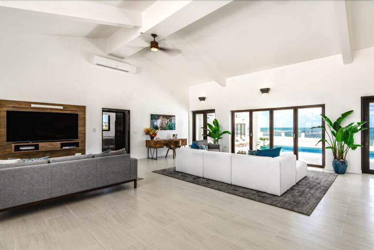 Public Area, Villa Pelican Bay