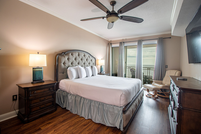 Bedroom 4, Legacy I 1005, Harrison