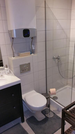 Bathroom 5, Mamaia Rent Apartments, Constanta