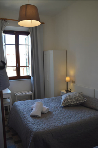 Bedroom 3, Hotel Nice, Lucca
