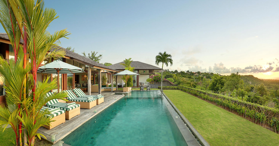 Swimming Pool 8