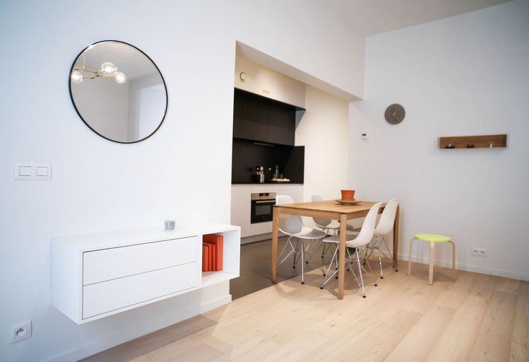 Others 5, Noho City Flat, Bruxelles