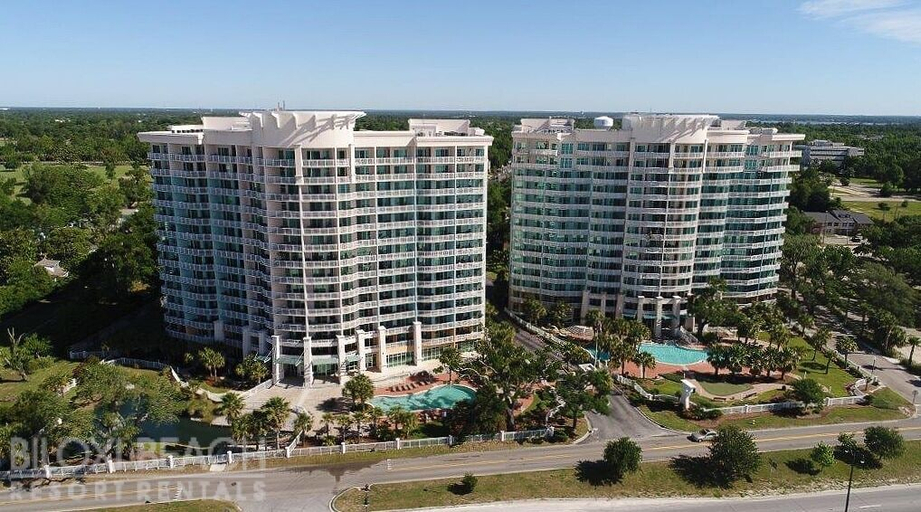 Exterior & Views, Legacy I 1008, Harrison