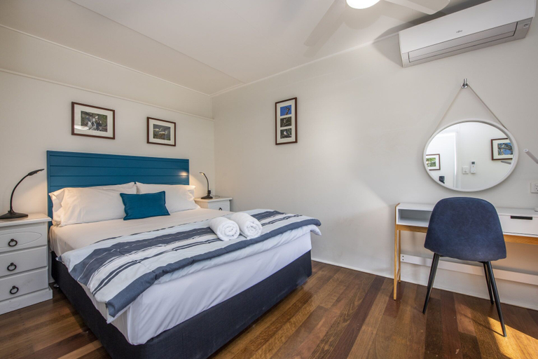 Bedroom 2, Kooyong Apartment 7, Magnetic Island