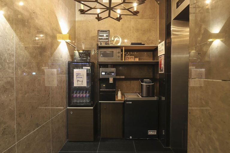 Others, Demian Hotel, Gangnam