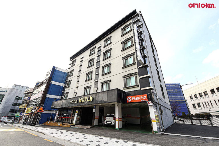 World Hotel, Chuncheon