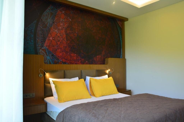 Voice Hotel, Maçka