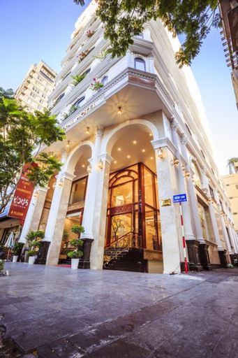 Lotus Boutique Hotel, Quận 1