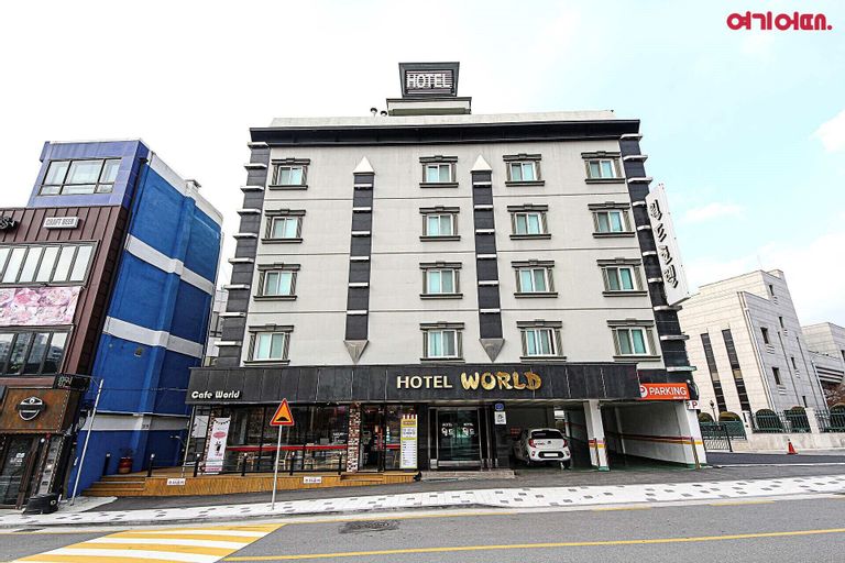 World Hotel, Chuncheon