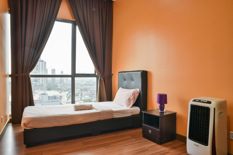 Damen Subang by Widebed, Kuala Lumpur