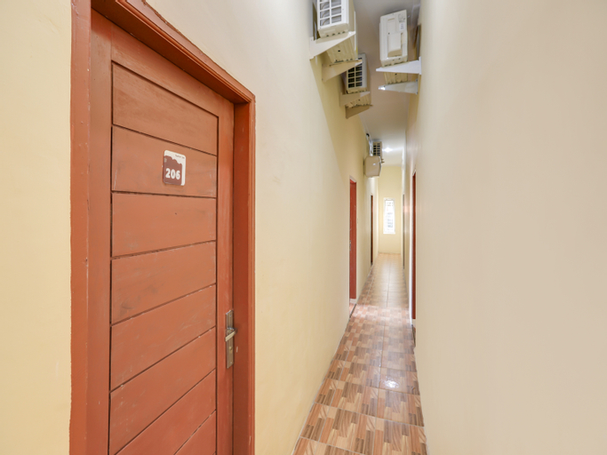 OYO 90010 Faster Inn 2, Medan