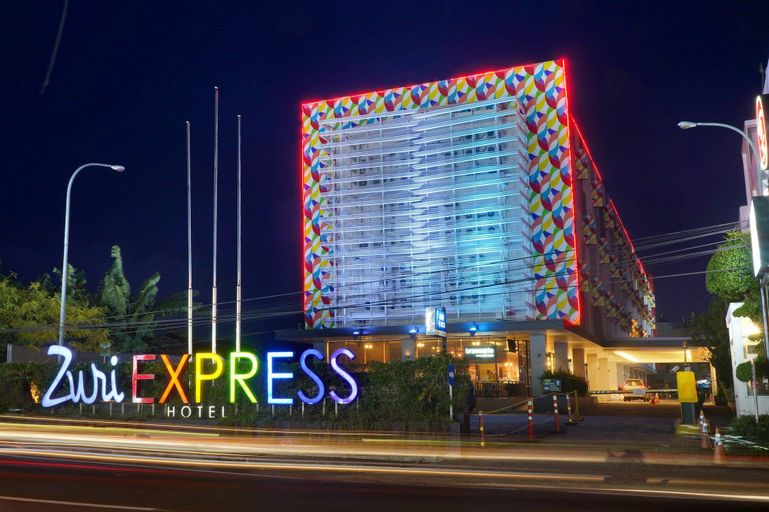 Zuri Express Palembang, Palembang