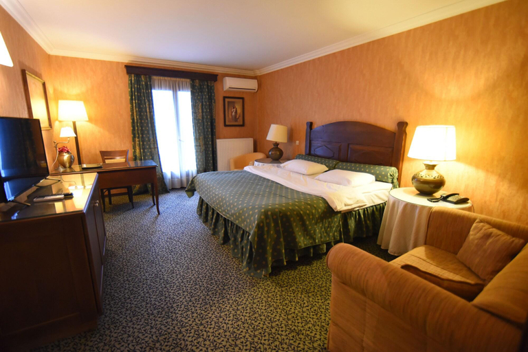 Bedroom 2, Hotel Likoria, Central Greece
