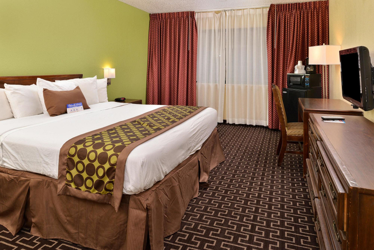 Bedroom 4, Americas Best Value Inn and Suites Tulsa, Tulsa