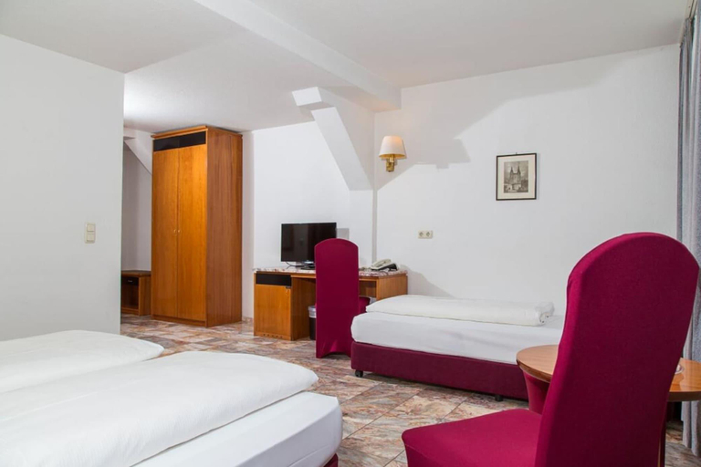 Bedroom 3, Parkhotel am Großen Teich, Altenburger Land