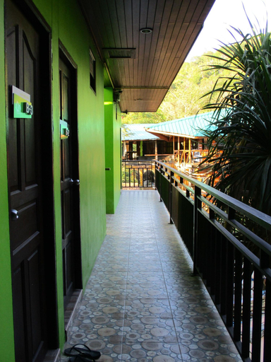 Food & Drinks 5, Phi Phi Green House, Mueang Krabi