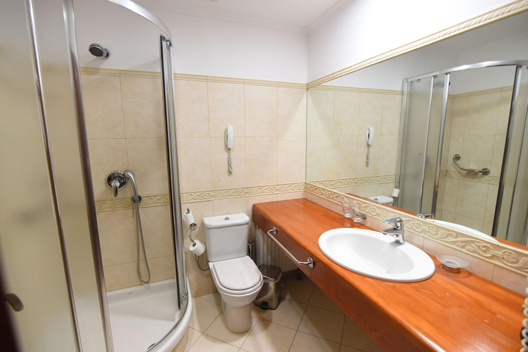 Bathroom 4, Hotel Likoria, Central Greece