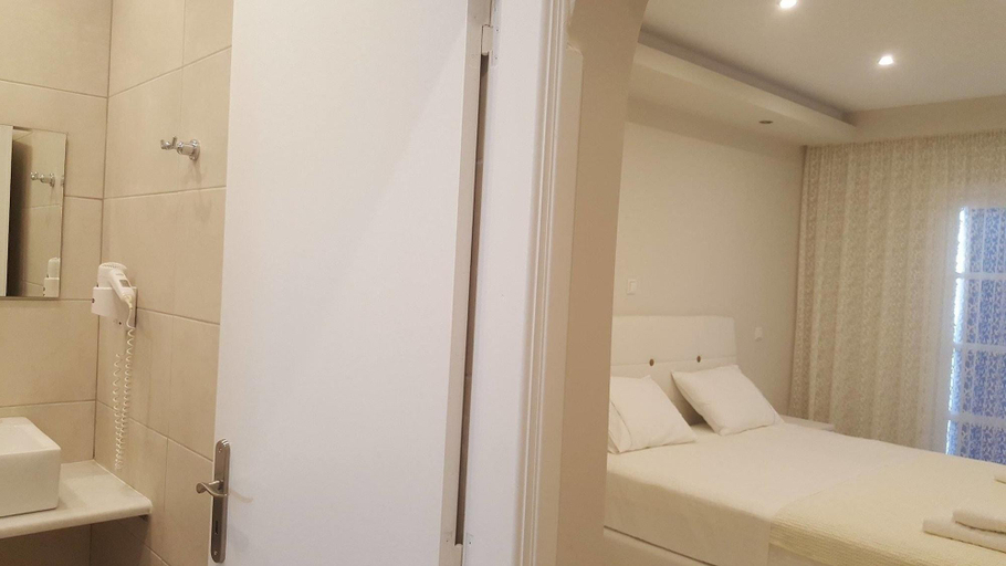 Bathroom 5, Hotel Sagterra, South Aegean