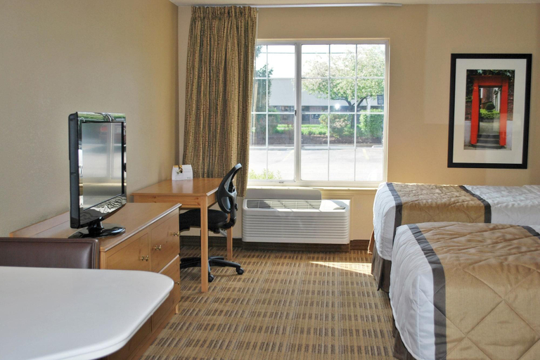Bedroom 3, Extended Stay America St Louis Airport Central, Saint Louis