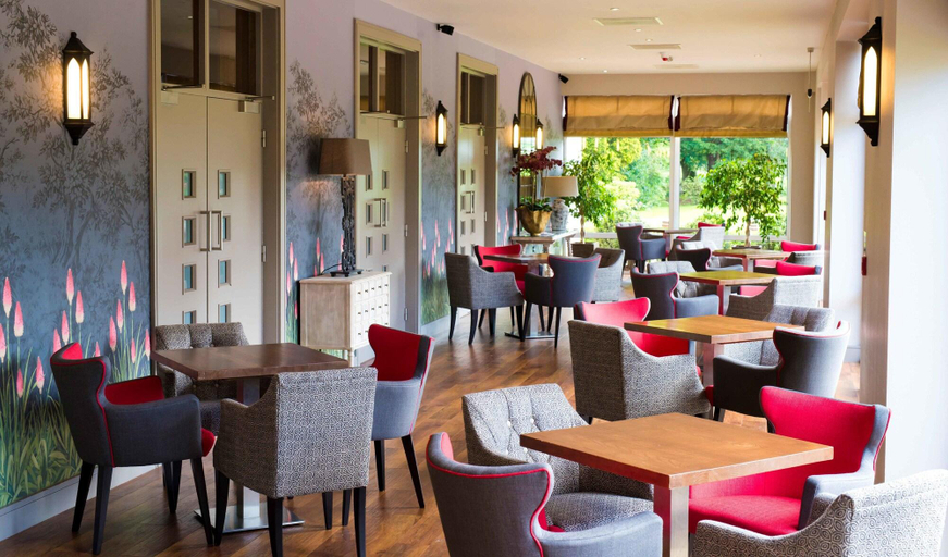 Public Area 3, Thornton Hall Classic, Wirral