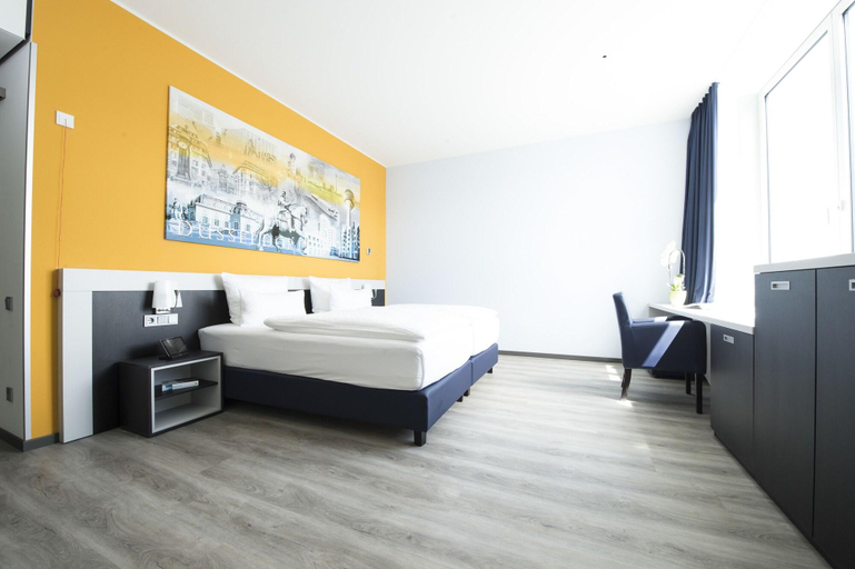 Bedroom 3, Carathotel Dusseldorf City, Düsseldorf