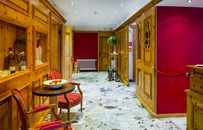 Public Area 2, Hotel Excelsior, Visp