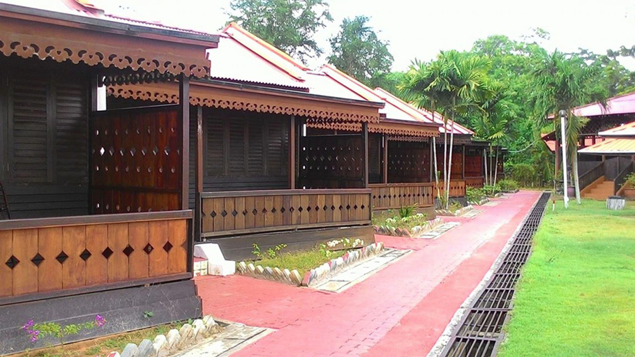 Exterior & Views 2, Shah'S Beach Resort, Malacca City