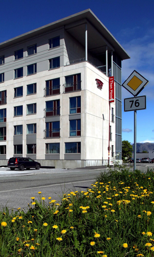 Exterior & Views 3, Thon Hotel Brønnøysund, Brønnøy