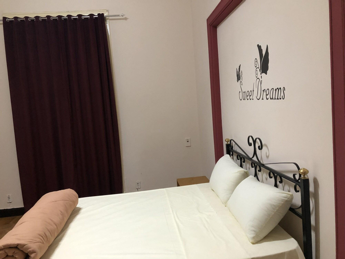 Meramees Hostel, 'Abdin
