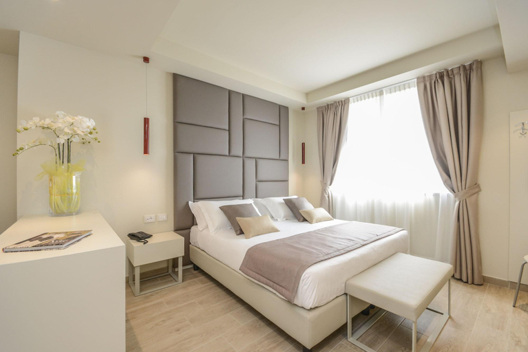 Bedroom 3, Villaggio Turistico Villa Garuti, Brescia