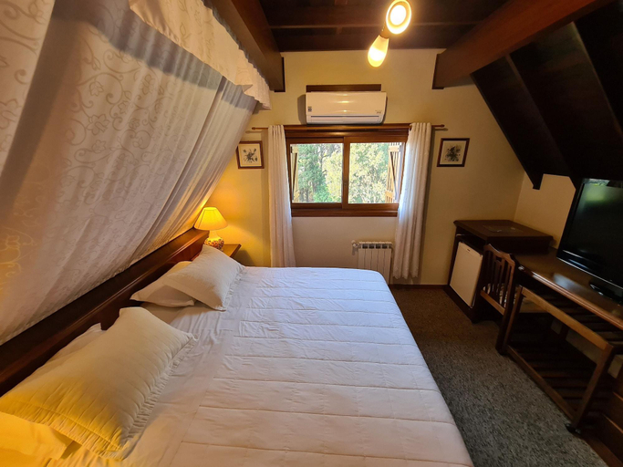Bedroom 3, Hotel Azaléia, Gramado