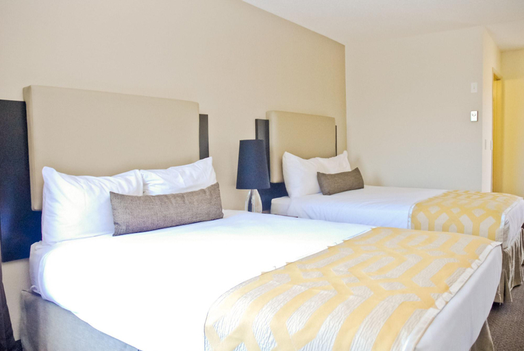 Bedroom 4, Panorama City Centre Inn, Thompson-Nicola
