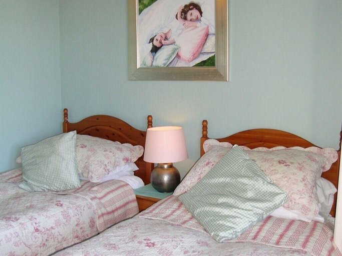 Bedroom 4, Invercloy Guest House, Argyll and Bute