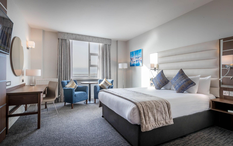 Bedroom 4, Marine Hotel, Dublin