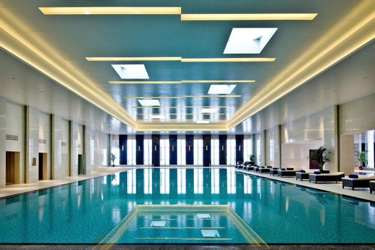 Sport & Beauty, Howard Johnson Parkview Plaza Erdos, Ordos