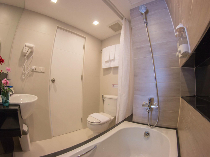 Bathroom 5, Racha Residence Sri Racha, Si Racha