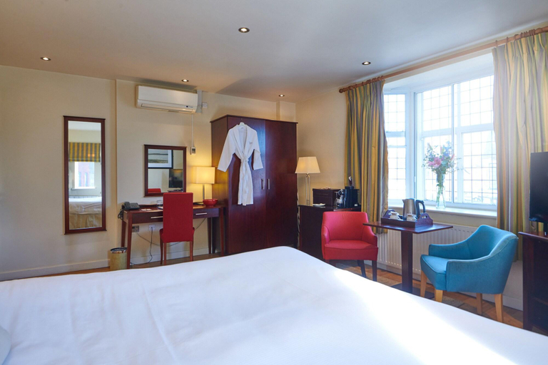 Public Area 2, County Hotel, Essex