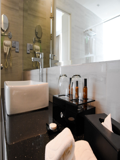Bathroom 5