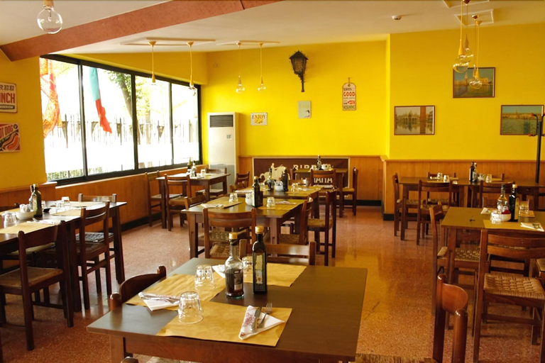 Food & Drinks 5, Colombo Hotel & Hostel For Backpackers, Venezia