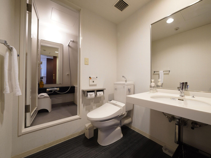 Bathroom 4, Meitetsu Inn Nagoya Ekimae, Nagoya