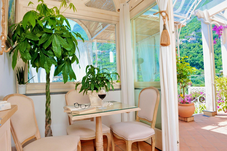 Public Area 2, Villa Mary, Salerno