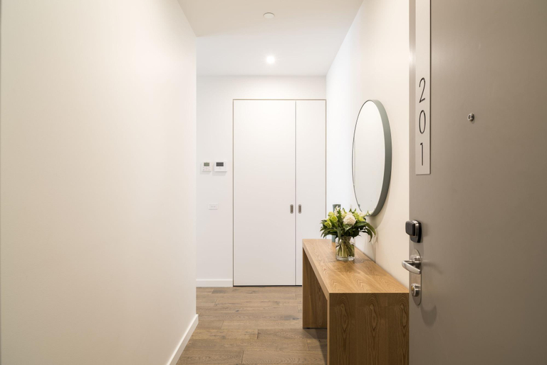 Bathroom 5, Sandy Hill Serviced Apartments, Melbourne