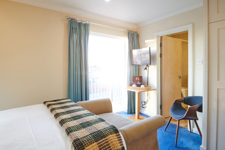 Bedroom 3, County Hotel, Essex