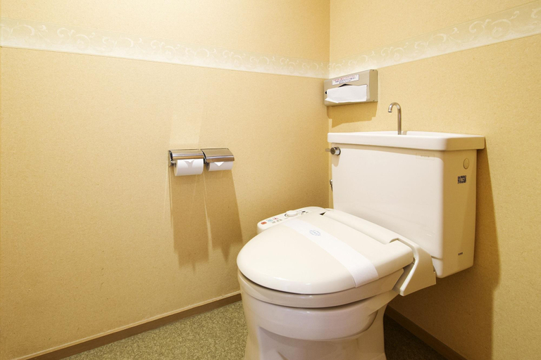 Bathroom 5, Ishiakari No Yakata Hanajyukai, Takamatsu