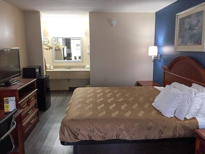Bedroom 3, Americas Best Value Inn Tuscaloosa, Tuscaloosa