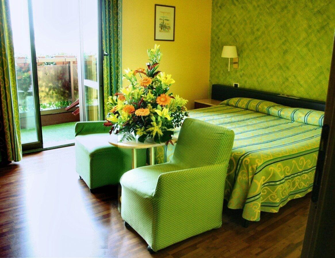 Bedroom 2, Hotel Atlantic, Novara