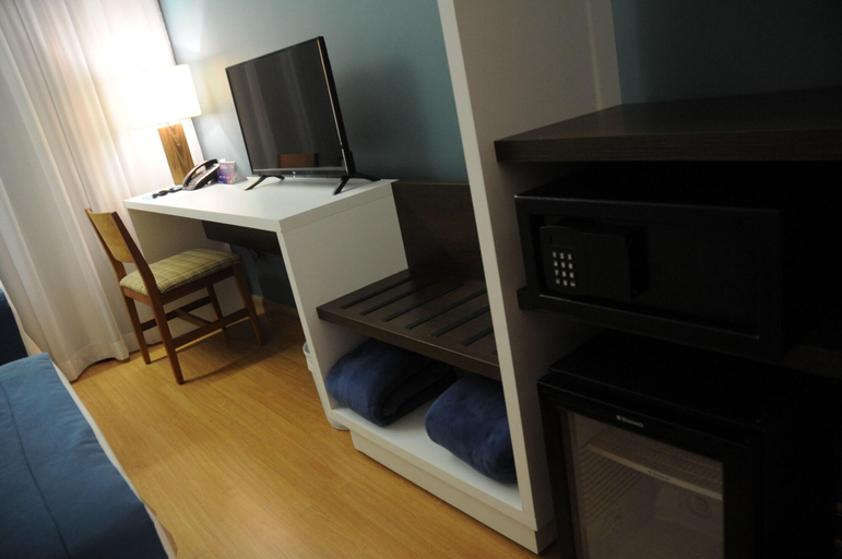 Bedroom 4, Golden Tower Aeroporto Uberlandia by Fenix Hoteis, Uberlândia